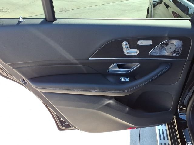 New 2026 Black Mercedes-Benz GLS 580 image 16