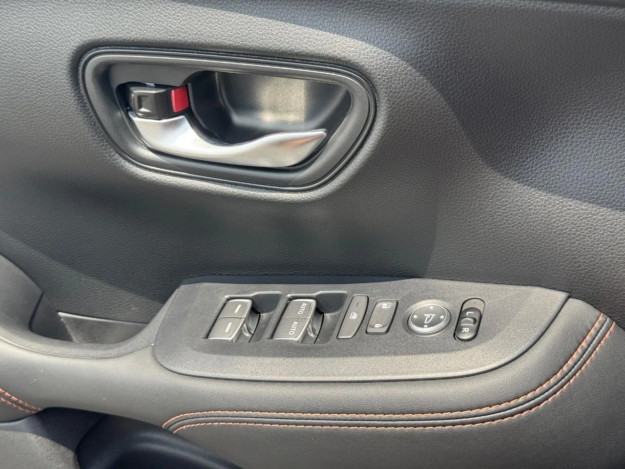 2026 Honda HR-V Sport - Photo 24