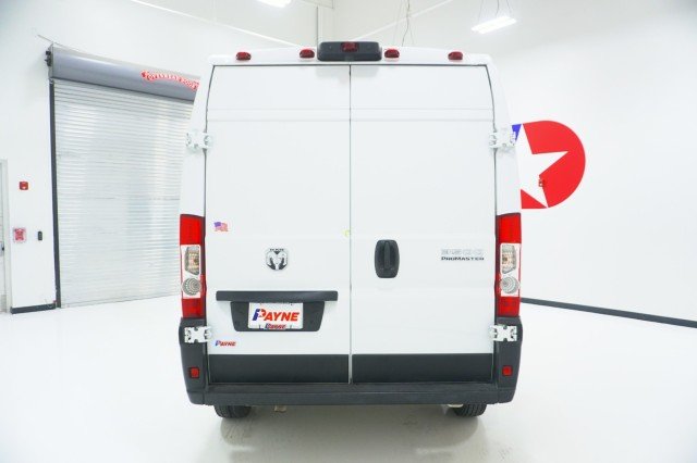 Used 2025 WHITE Ram Tradesman image 8