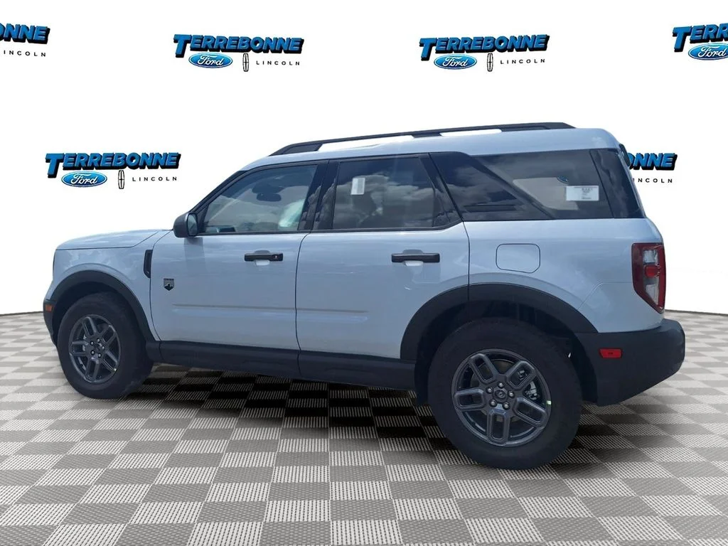 New 2026 Space White Metallic Ford Big Bend® image 7