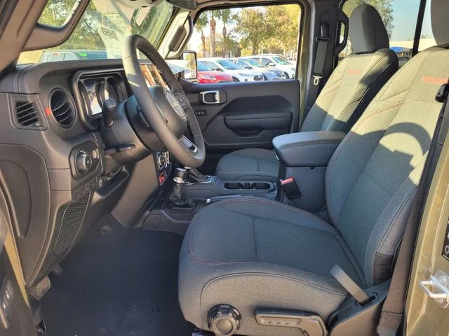 2025 Jeep Wrangler 4-Door Rubicon - Photo 13