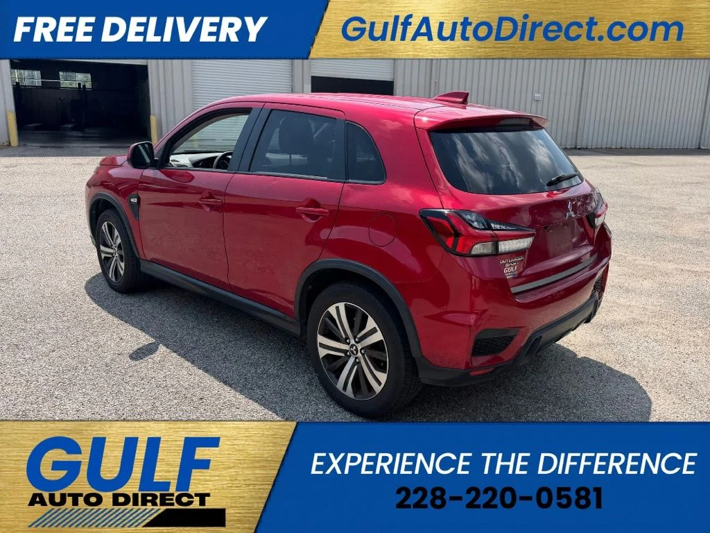 Used 2020  Mitsubishi 2.0 ES image 5