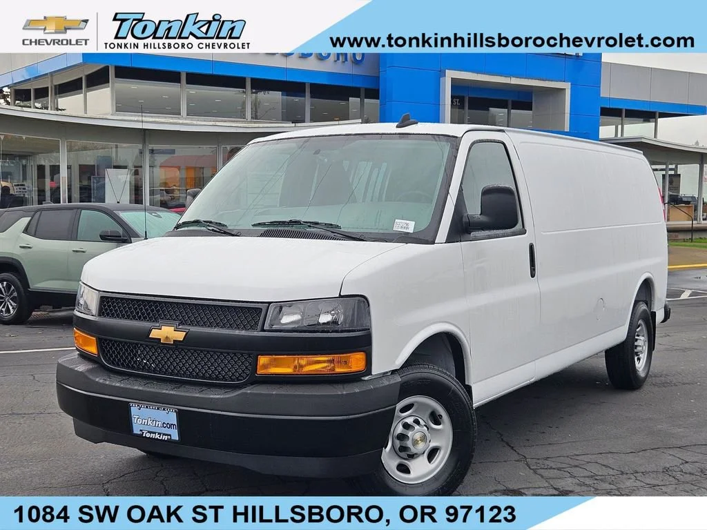2025 Chevrolet Express 2500 Extended Work Van HD's photo