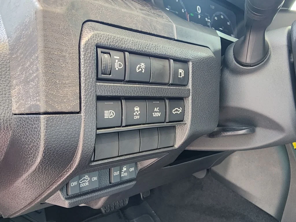 2026 Toyota Tacoma Limited - Photo 17