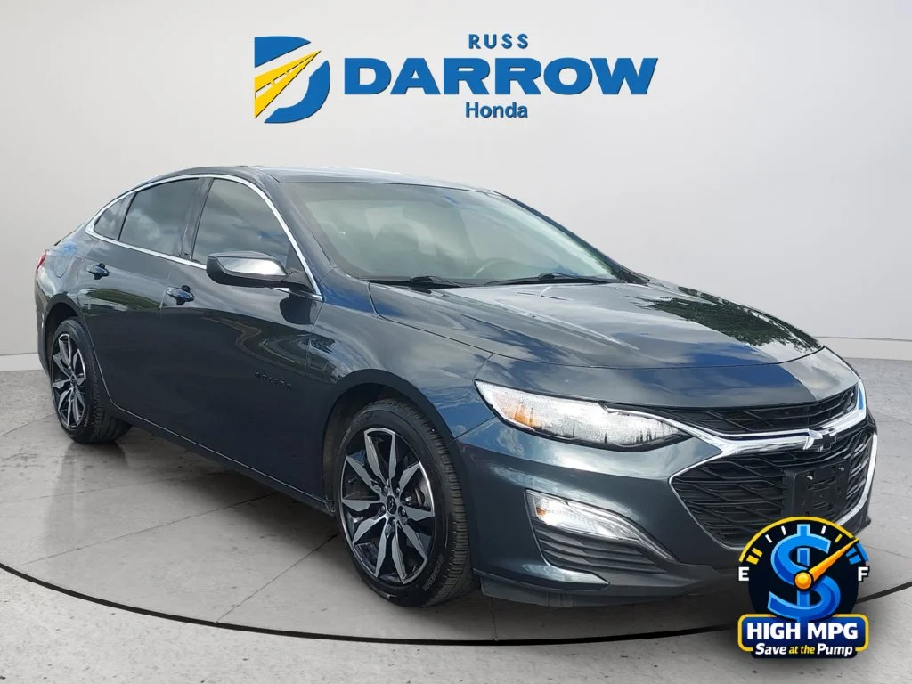 Used 2021 Gray Chevrolet RS image 7