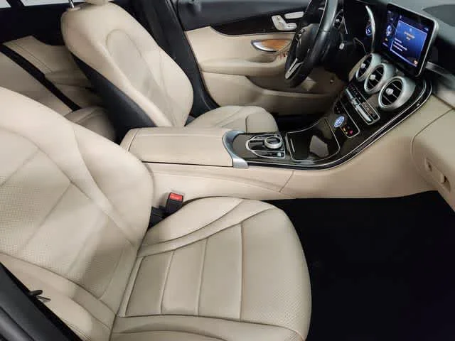 Used 2021 Black Mercedes-Benz C 300 image 4