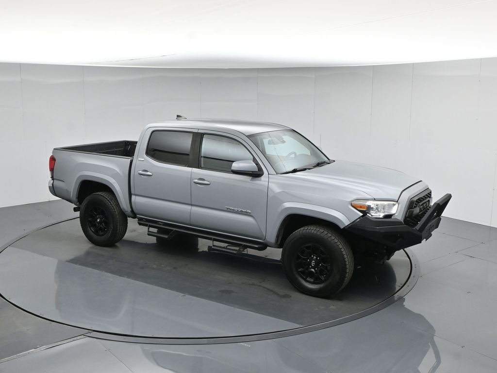 Used 2019 Gray Toyota SR5 image 41