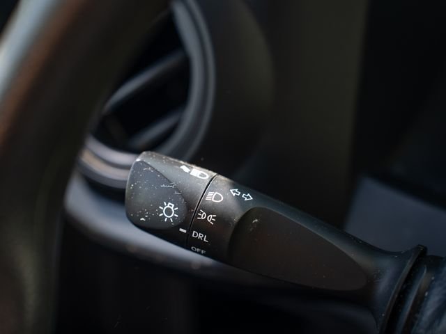 Used 2019 White Toyota SR image 28