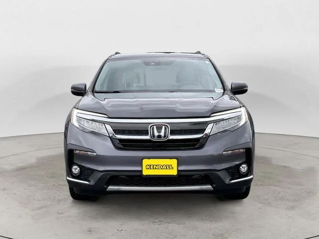 Used 2019 Gray Honda Touring image 2