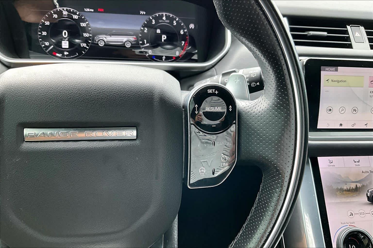 Used 2019 Corris Gray Metallic Land Rover Dynamic image 25