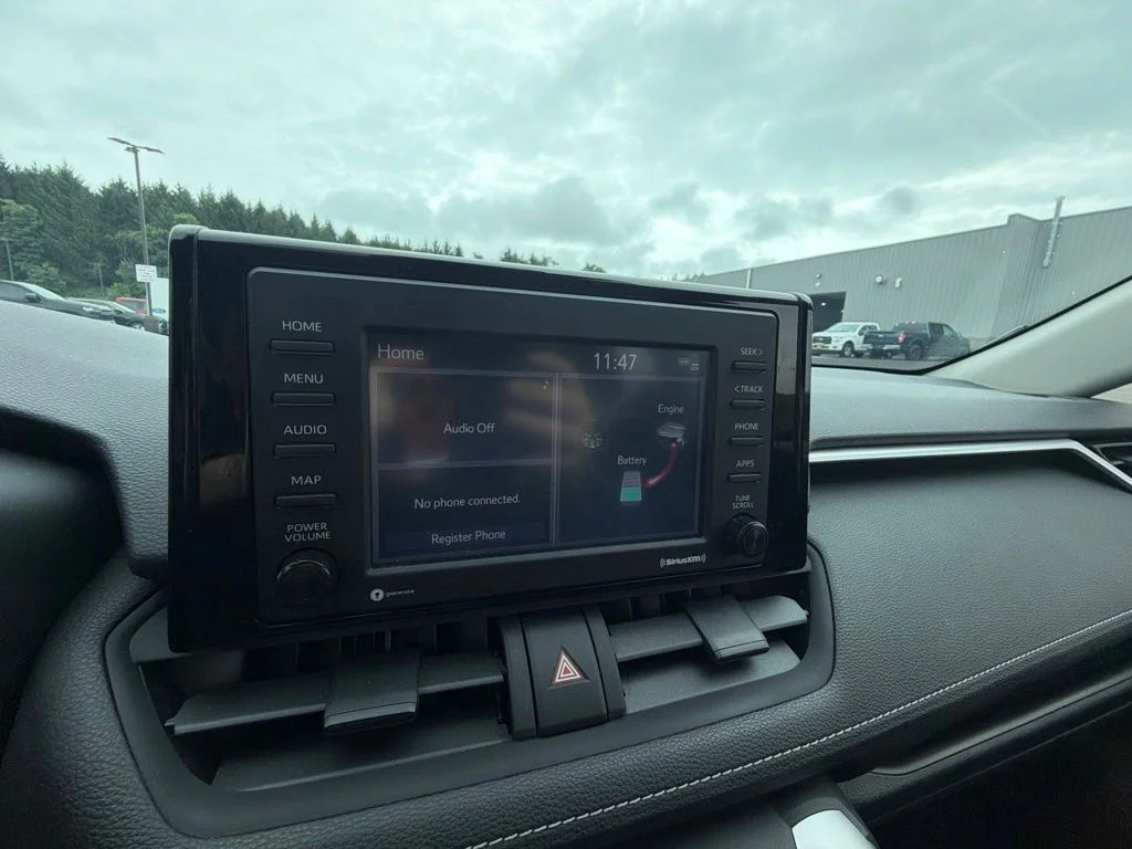 Used 2021 Gray Toyota XLE image 22