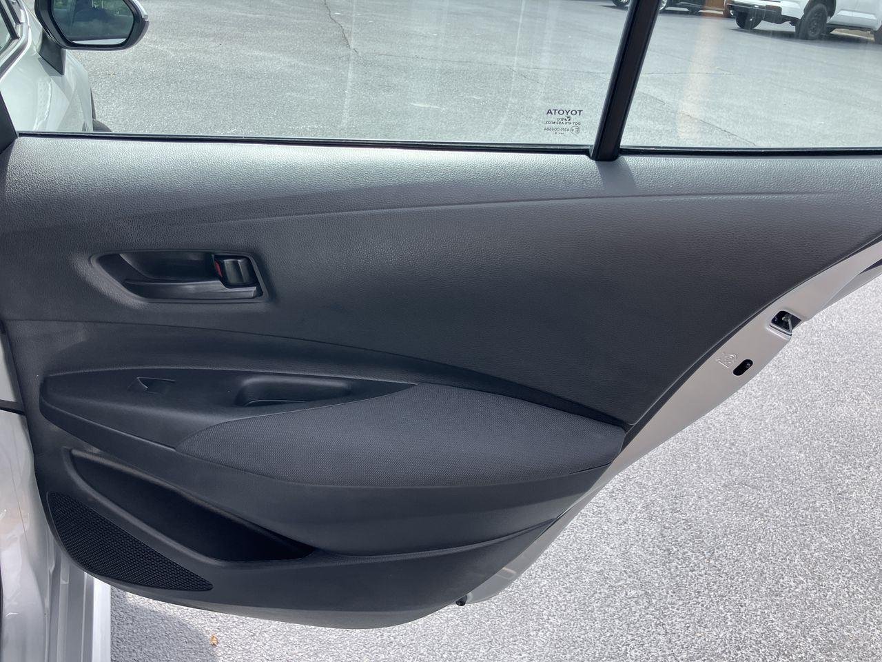 Used 2025 Silver (Classic Silver Metallic) Toyota LE image 26