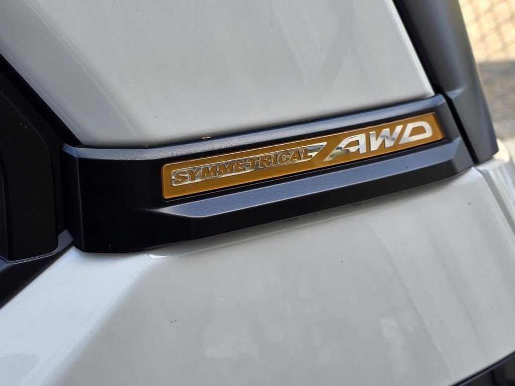 New 2026 CRYSTAL WHITE PEARL Subaru Wilderness image 32