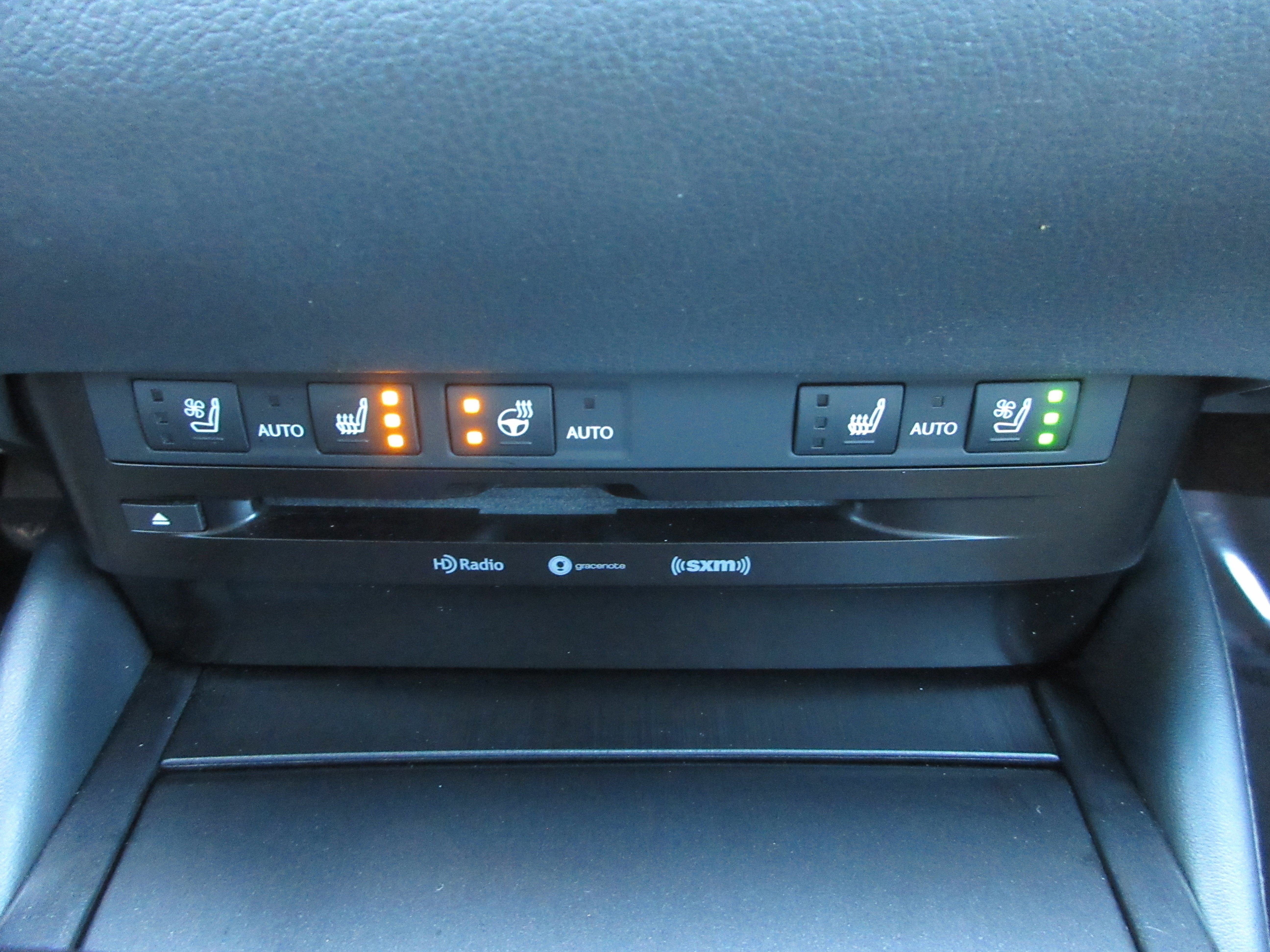 Used 2021 White Lexus 250 image 45