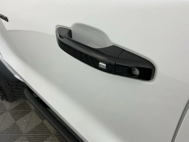 Used 2026 White Chevrolet ZR2 image 12