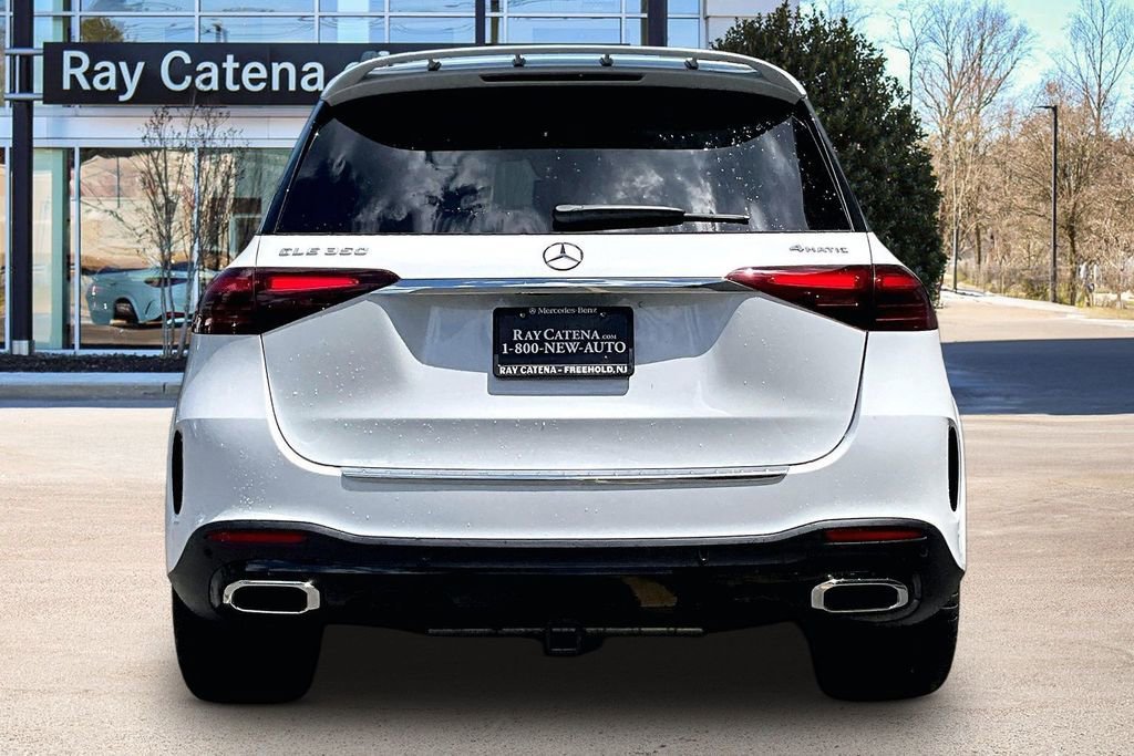 New 2026 MANUFAKTUR Moonlight White Metallic Mercedes-Benz GLE 350 image 18