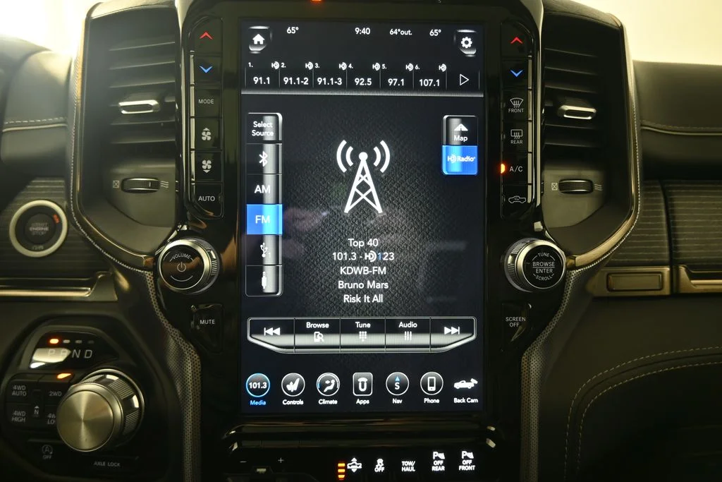 Used 2020 Silver Ram Limited image 27