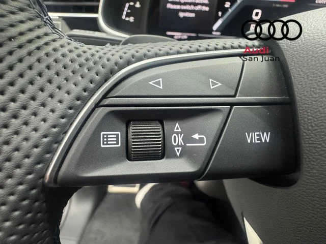 New 2026 White Audi 4.0T Prestige image 23