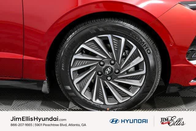 2025 Hyundai Sonata Hybrid Limited - Photo 17