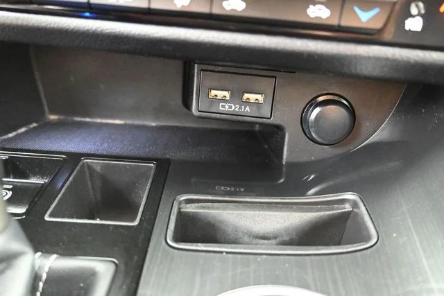 Used 2021 Black Lexus 350 image 38