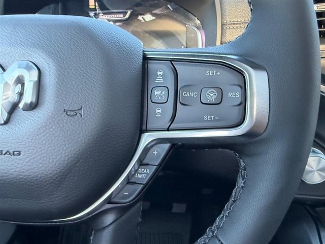 New 2027 Serrano-Green Metallic Exterior Paint RAM Laramie image 13
