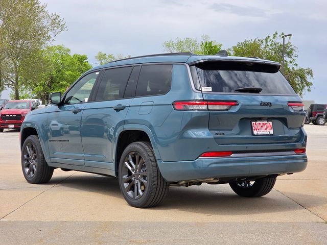 New 2026 Steel Blue Exterior Paint Jeep Limited Reserve image 5