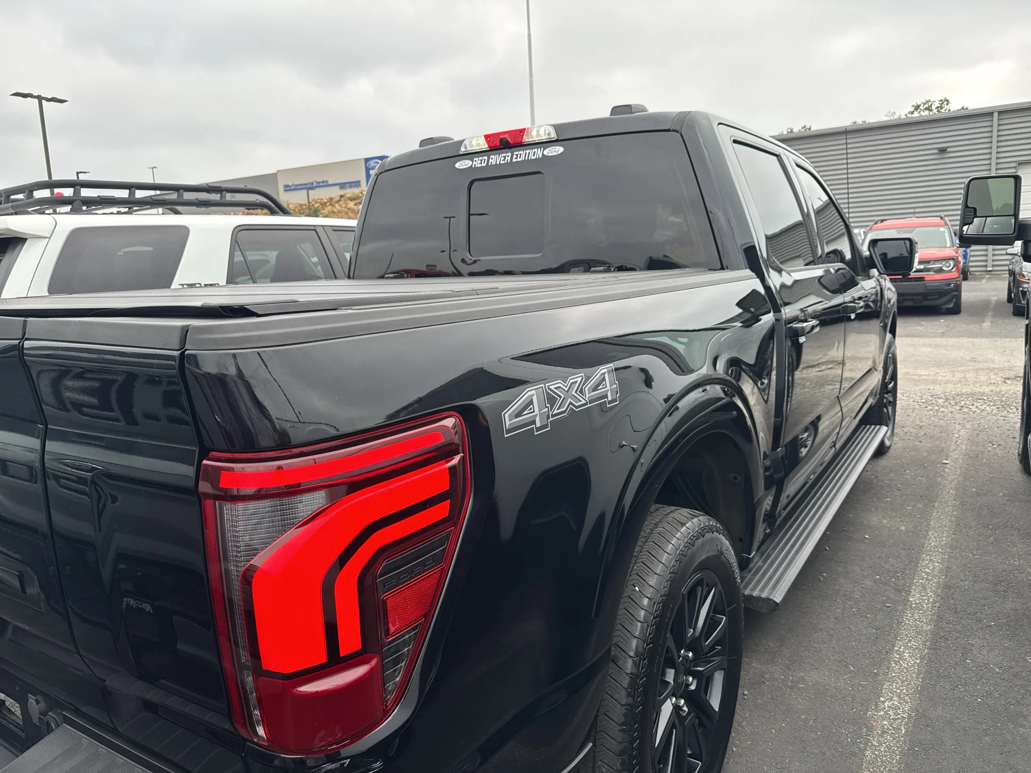 Used 2025 Agate Black Metallic Ford Platinum image 4