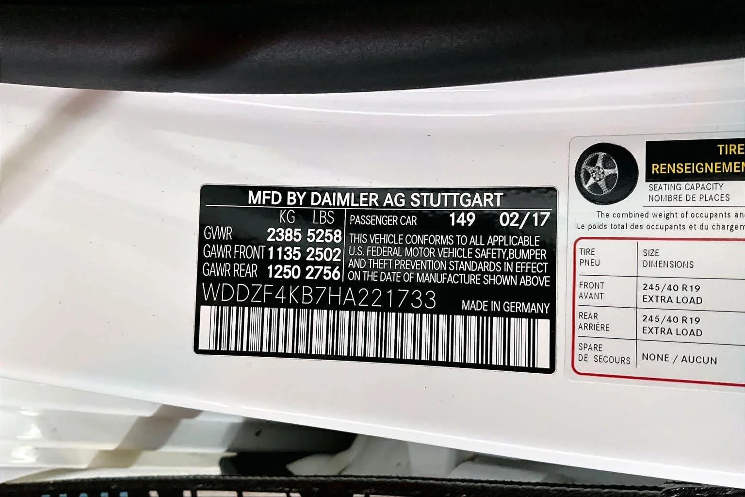 Used 2017 Polar White Mercedes-Benz E 300 Luxury image 34
