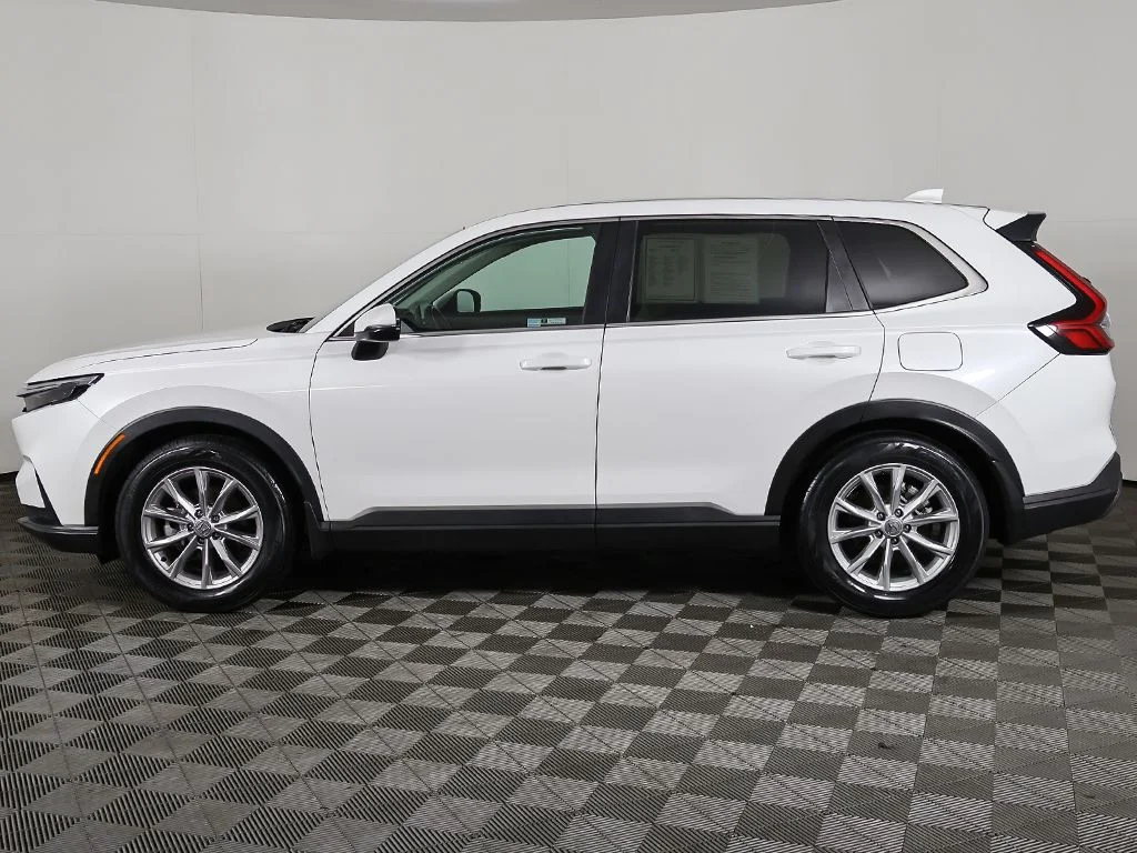 Used 2024 Platinum White Pearl Honda EX-L image 17