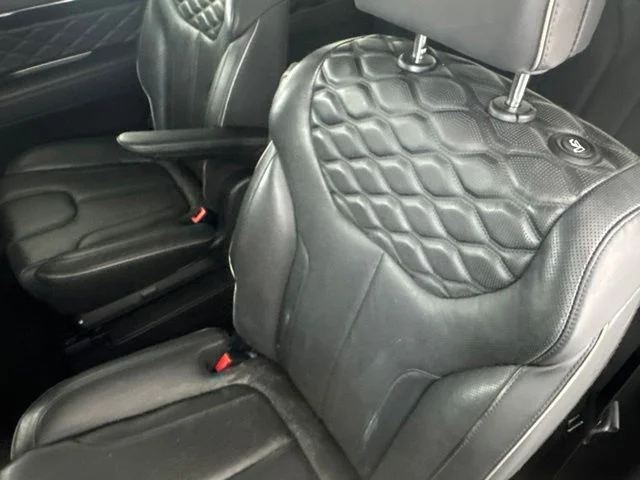 Used 2020 Black Hyundai Limited image 29
