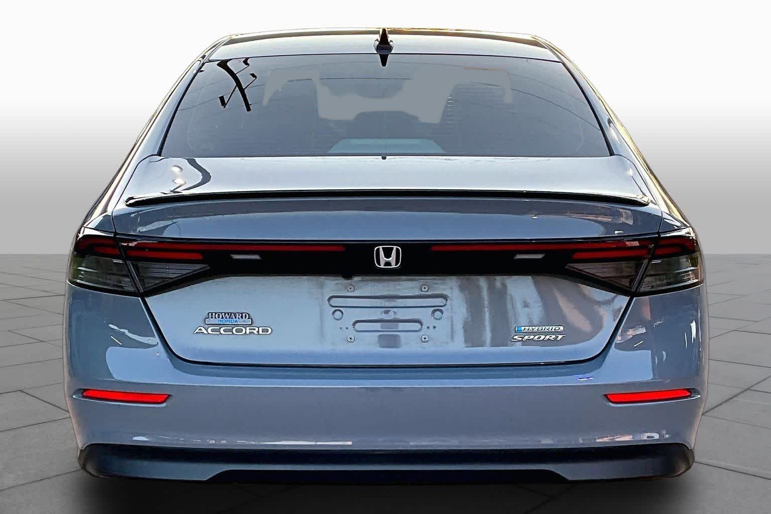 Used 2023 Urban Gray Pearl Honda Sport image 5