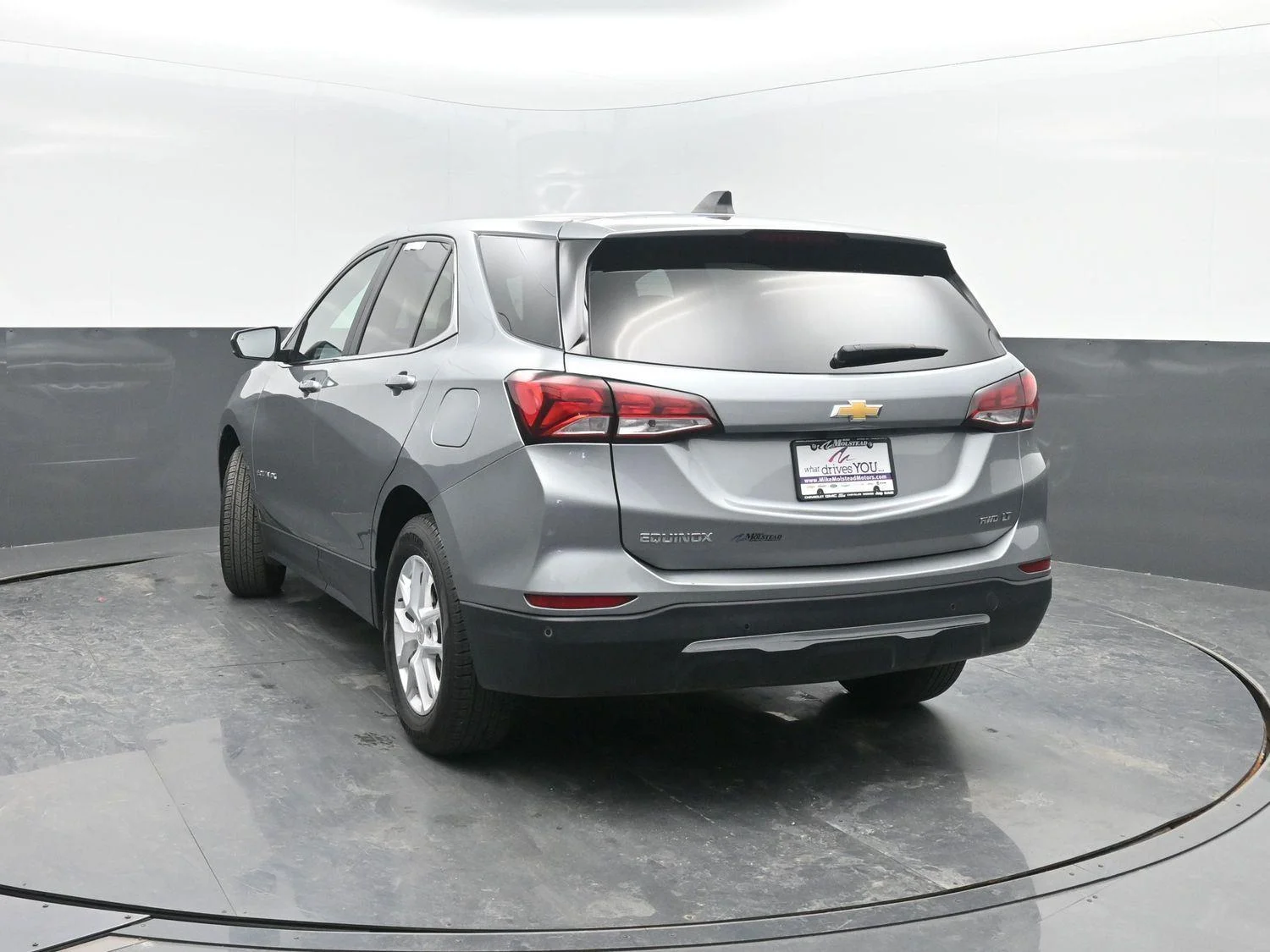 Used 2024 Sterling Gray Metallic Chevrolet LT image 42