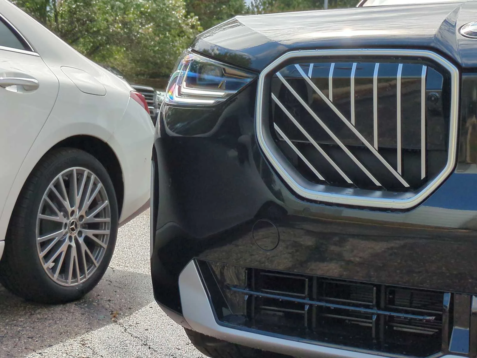 New 2026 Black Sapphire Metallic BMW 30 xDrive image 11