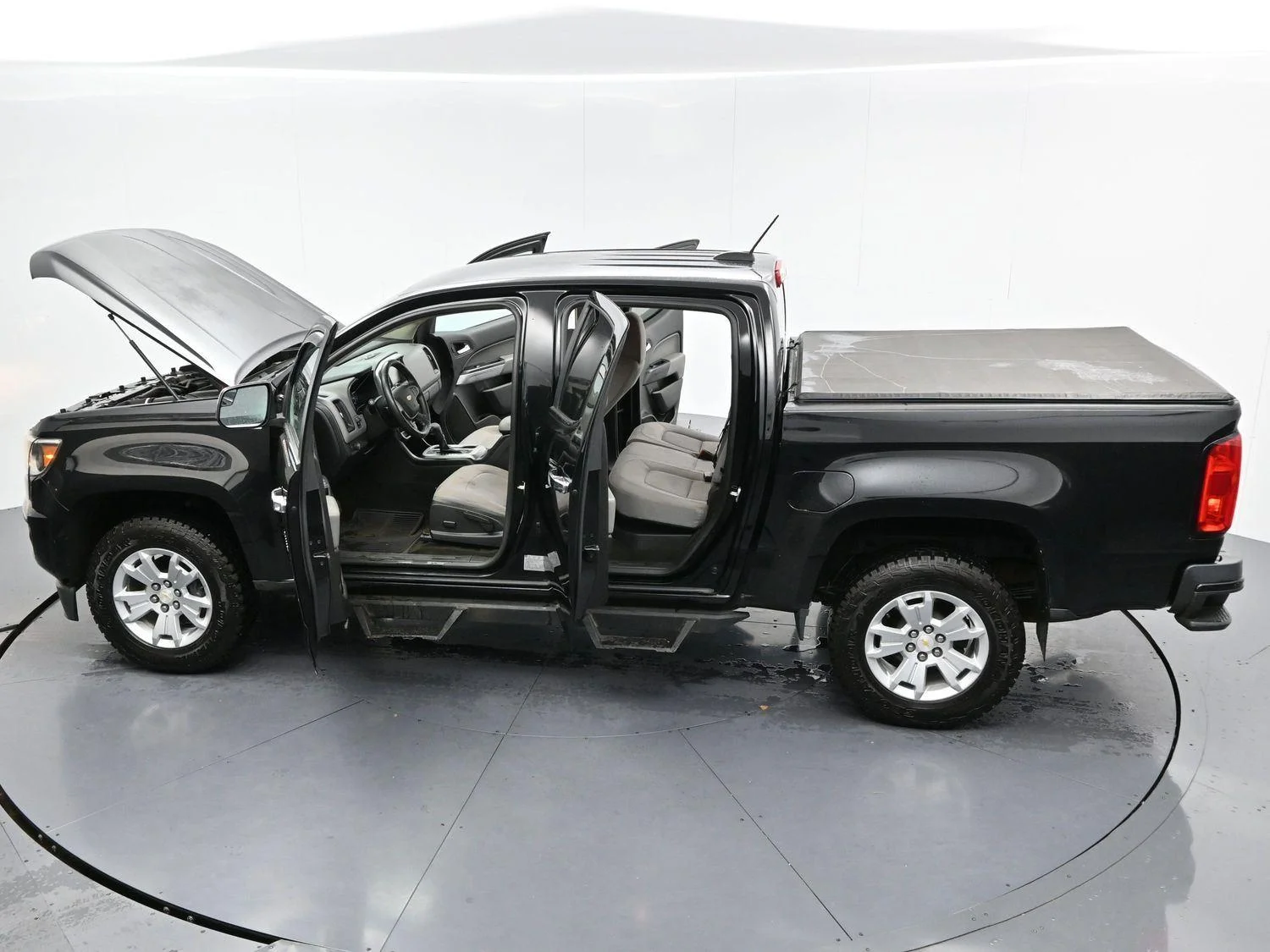 Used 2016 Black Chevrolet 2WD LT image 38