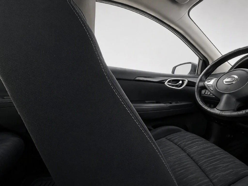 Used 2018  Nissan SV image 12