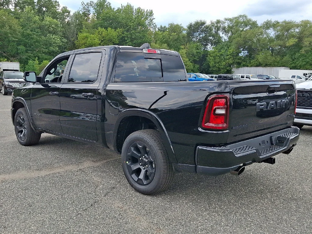 New 2027 Diamond Black Crystal Pearl-Coat Exterior Paint RAM Big Horn image 6