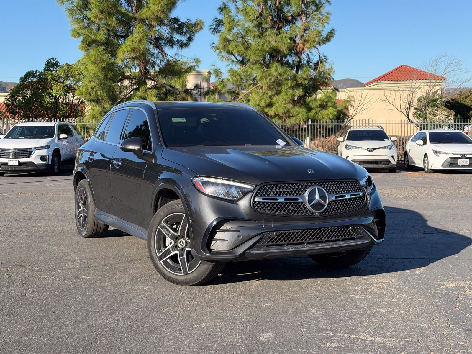 Used 2025 Graphite Gray Metallic Mercedes-Benz GLC 300 image 1