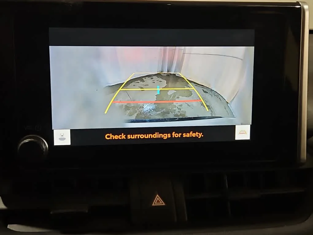 Used 2023 Wind Chill Pearl Toyota Hybrid SE image 17