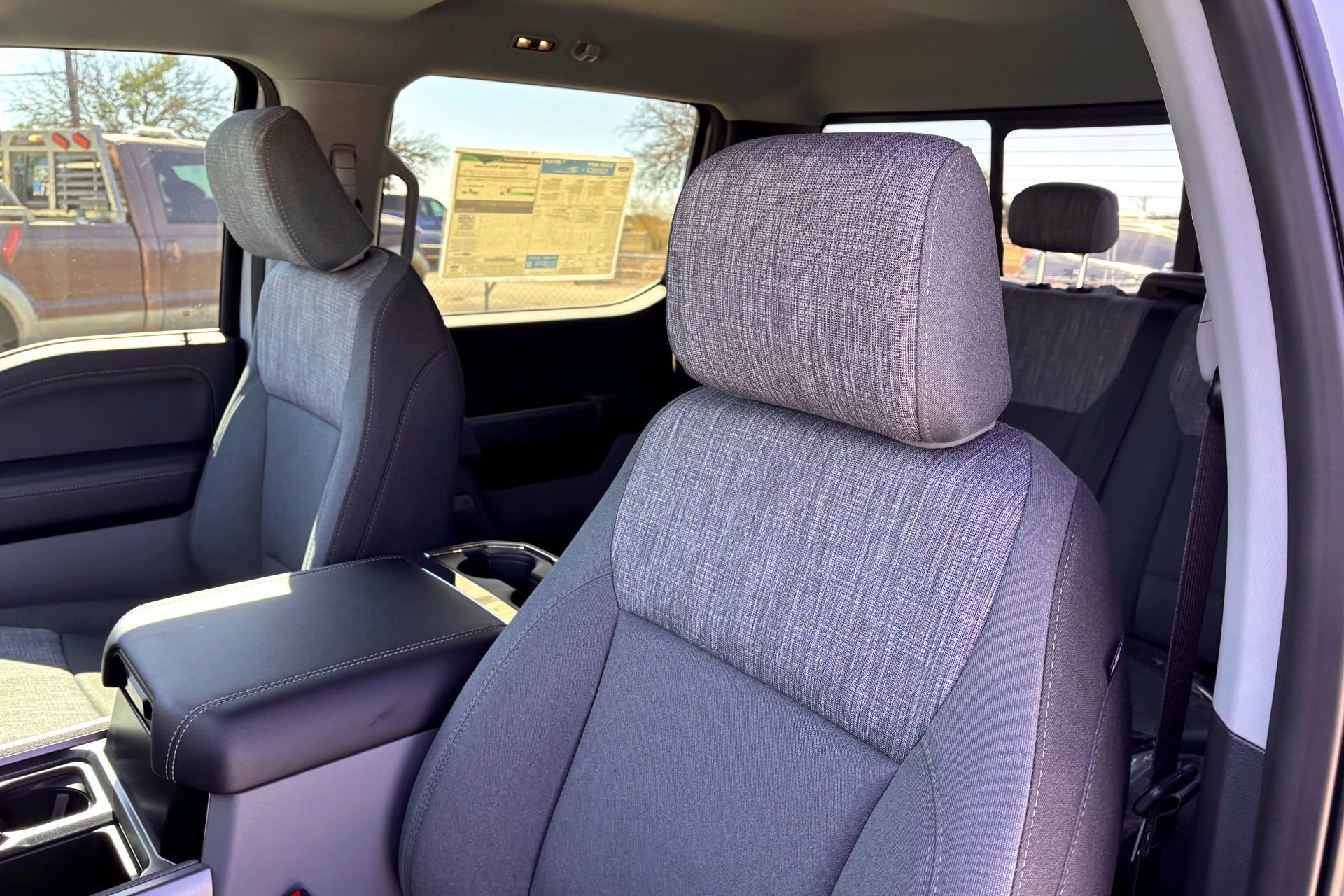 New 2026 Avalanche Ford XLT image 8