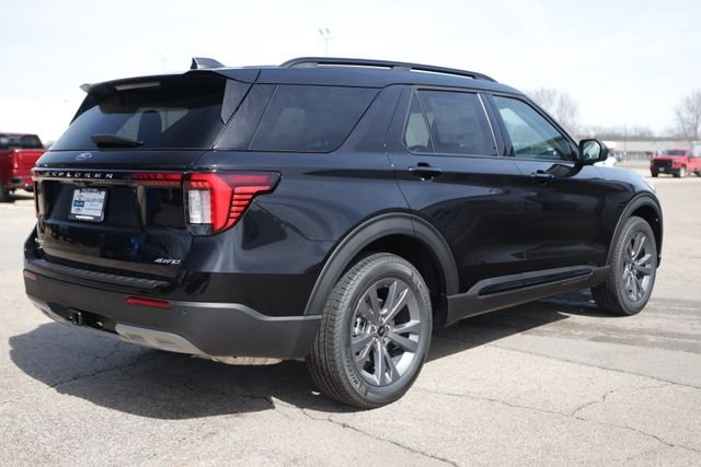 New 2026 Agate Black Metallic Ford Active image 4