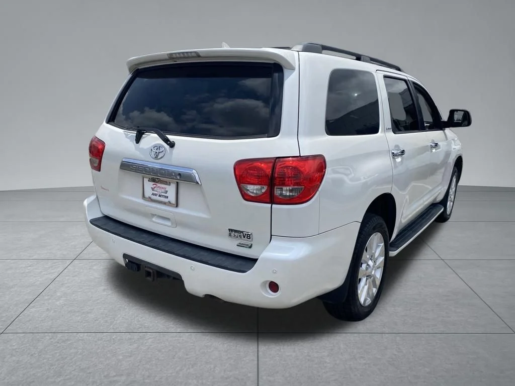 Used 2012 White Toyota Platinum image 13