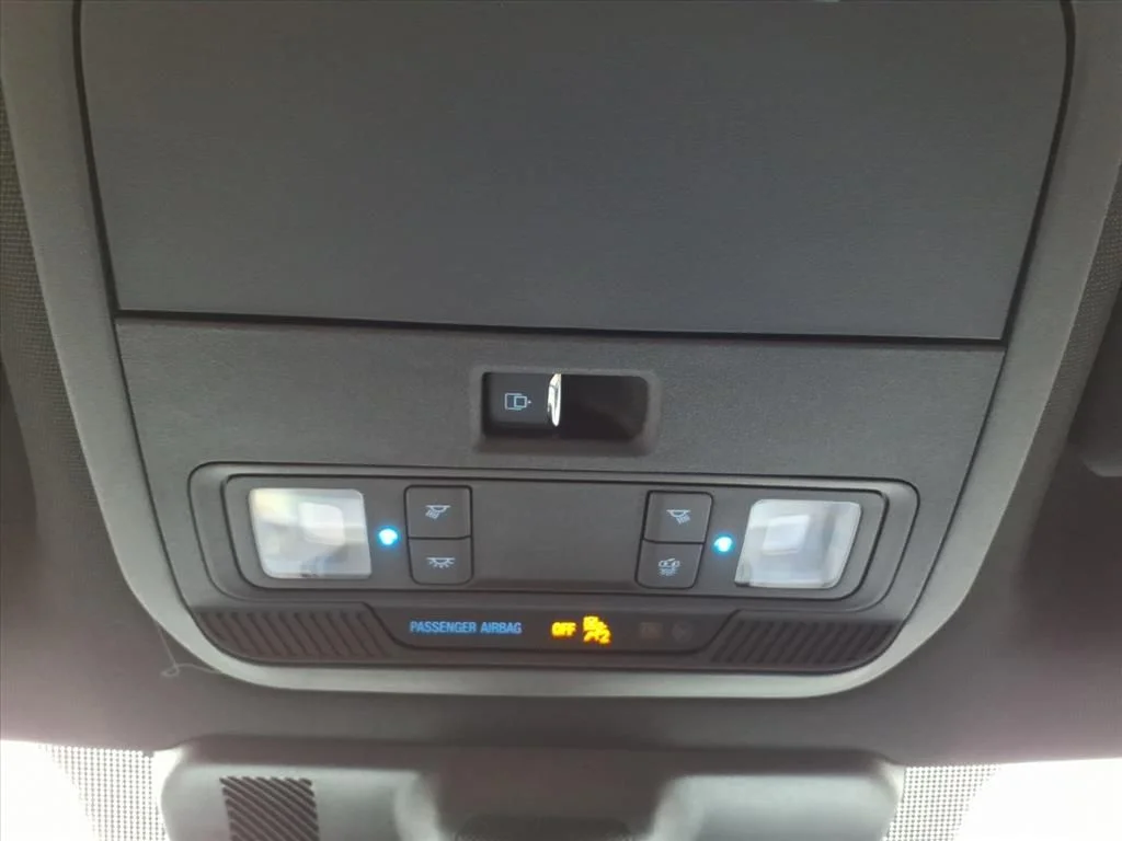 New 2026 Oxford White Ford XLT image 25