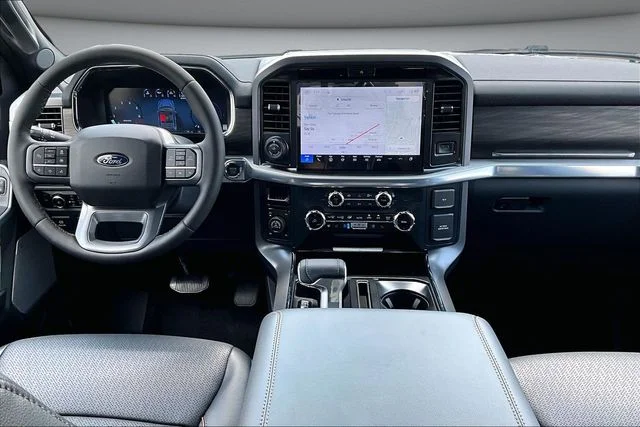 New 2026 Avalanche Ford Lariat® image 5