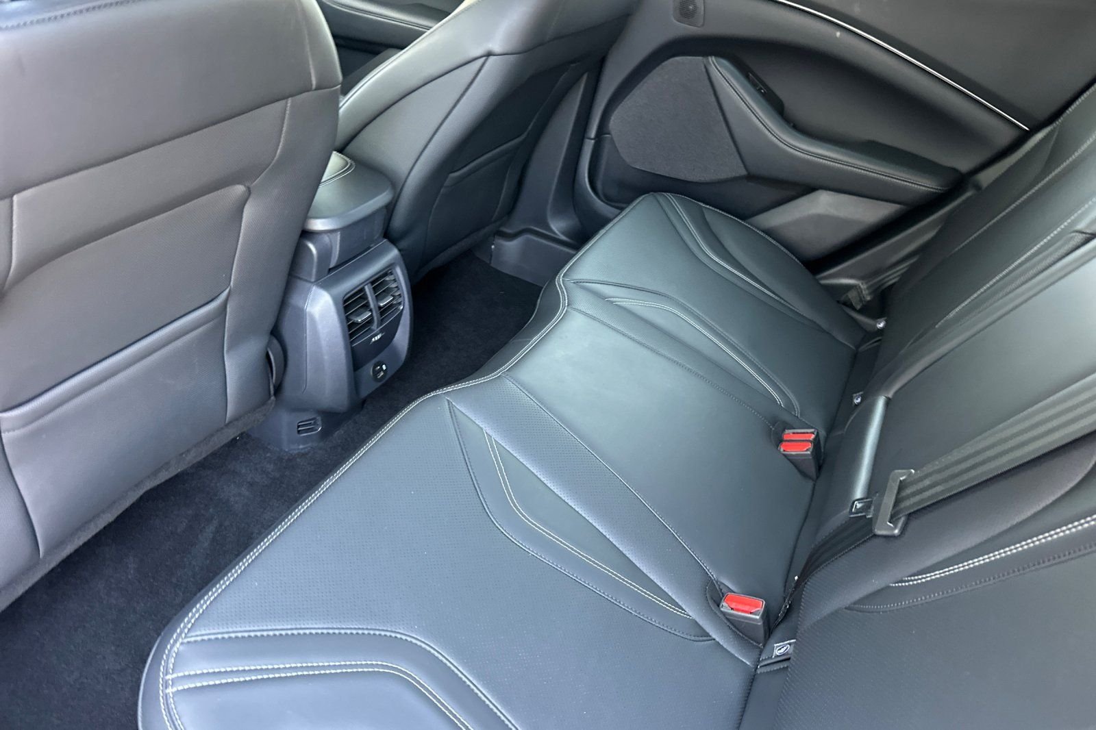 Used 2023 White Ford Premium image 12