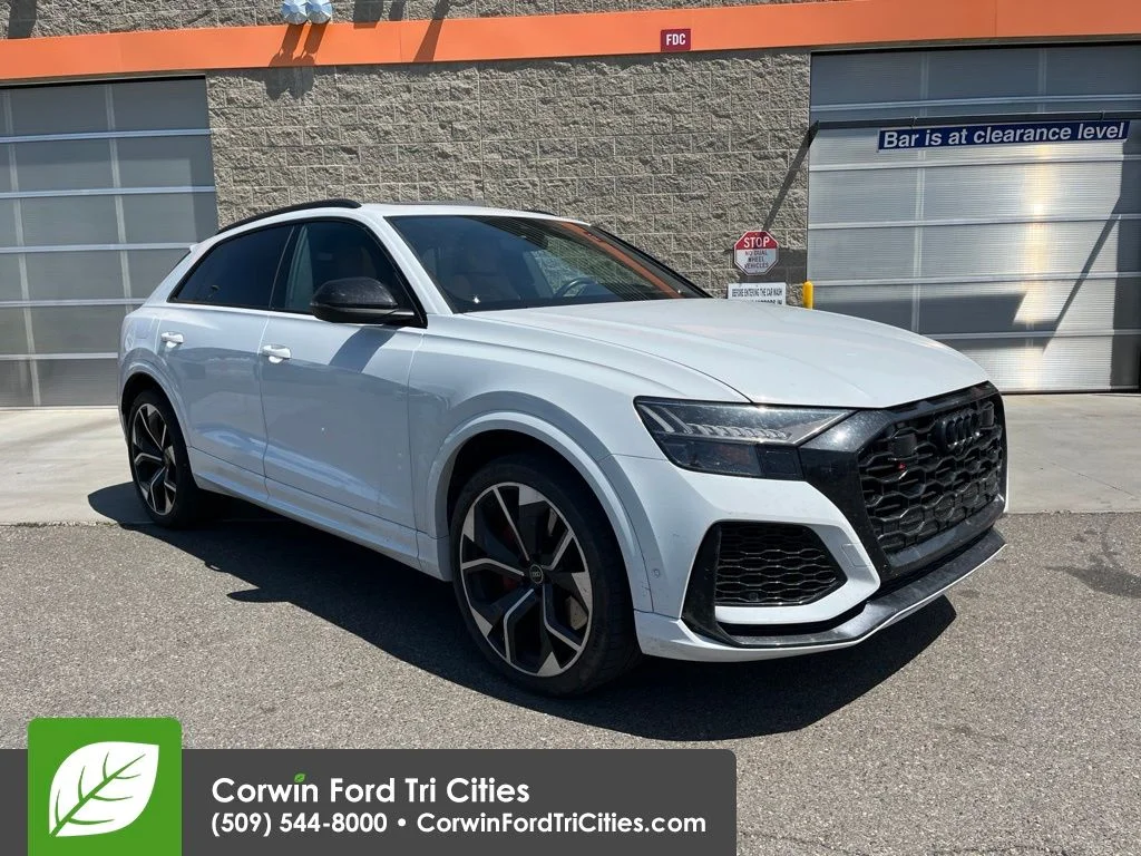 Used 2023 Glacier White Metallic Audi 4.0T image 1