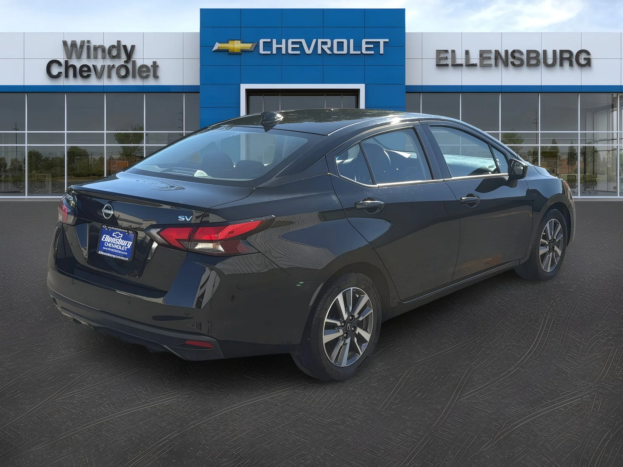 2024 Nissan Versa Sedan SV - Photo 7