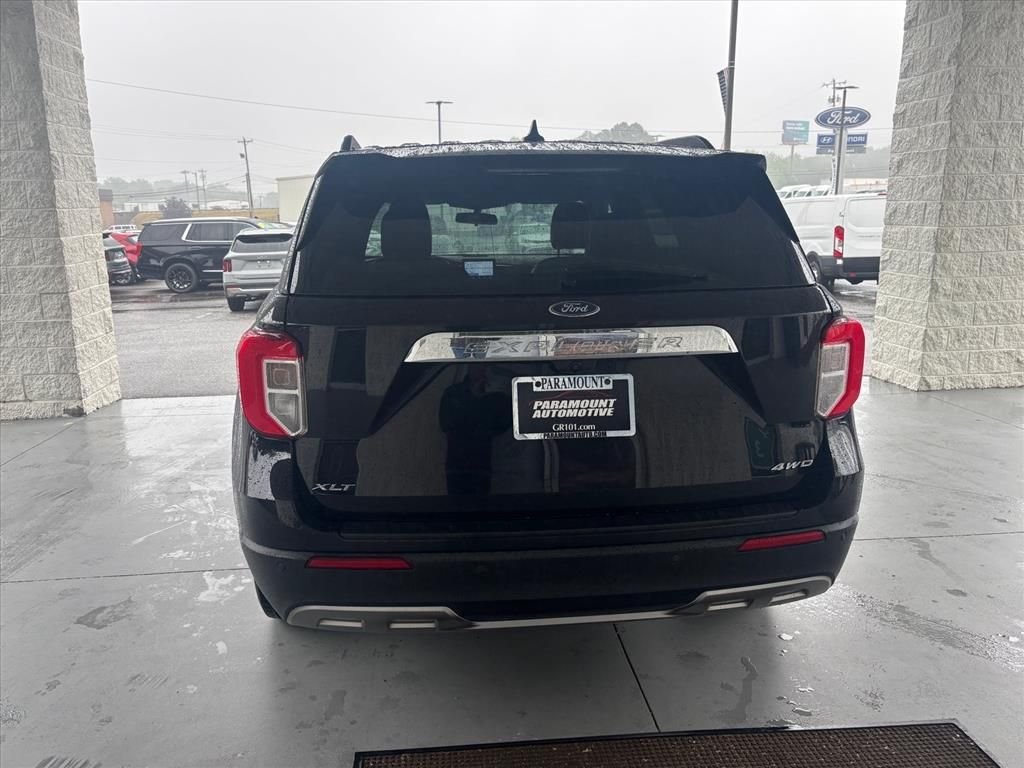 Used 2022 Black Metallic Ford XLT image 25