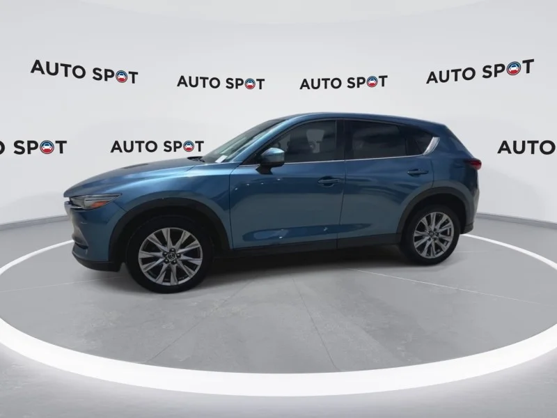 Used 2019 BLUE Mazda Grand Touring image 8