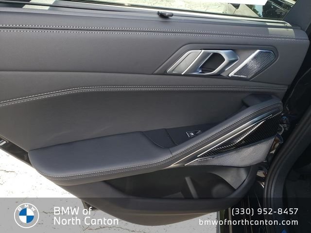 2027 BMW X6 M60i - Photo 14