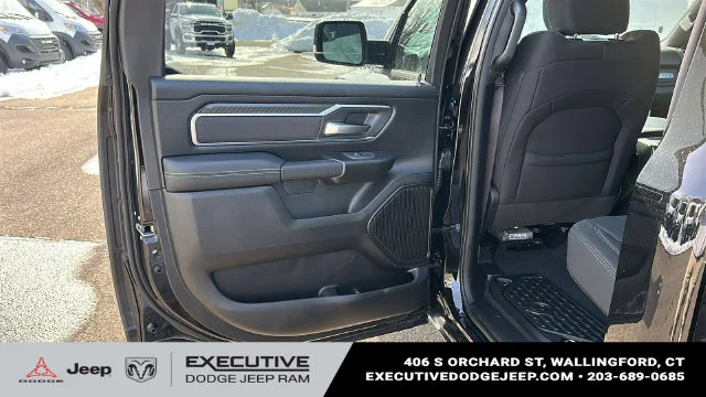 New 2026 Diamond Black Crystal Pearl-Coat Exterior Paint RAM Big Horn/Lone Star image 21